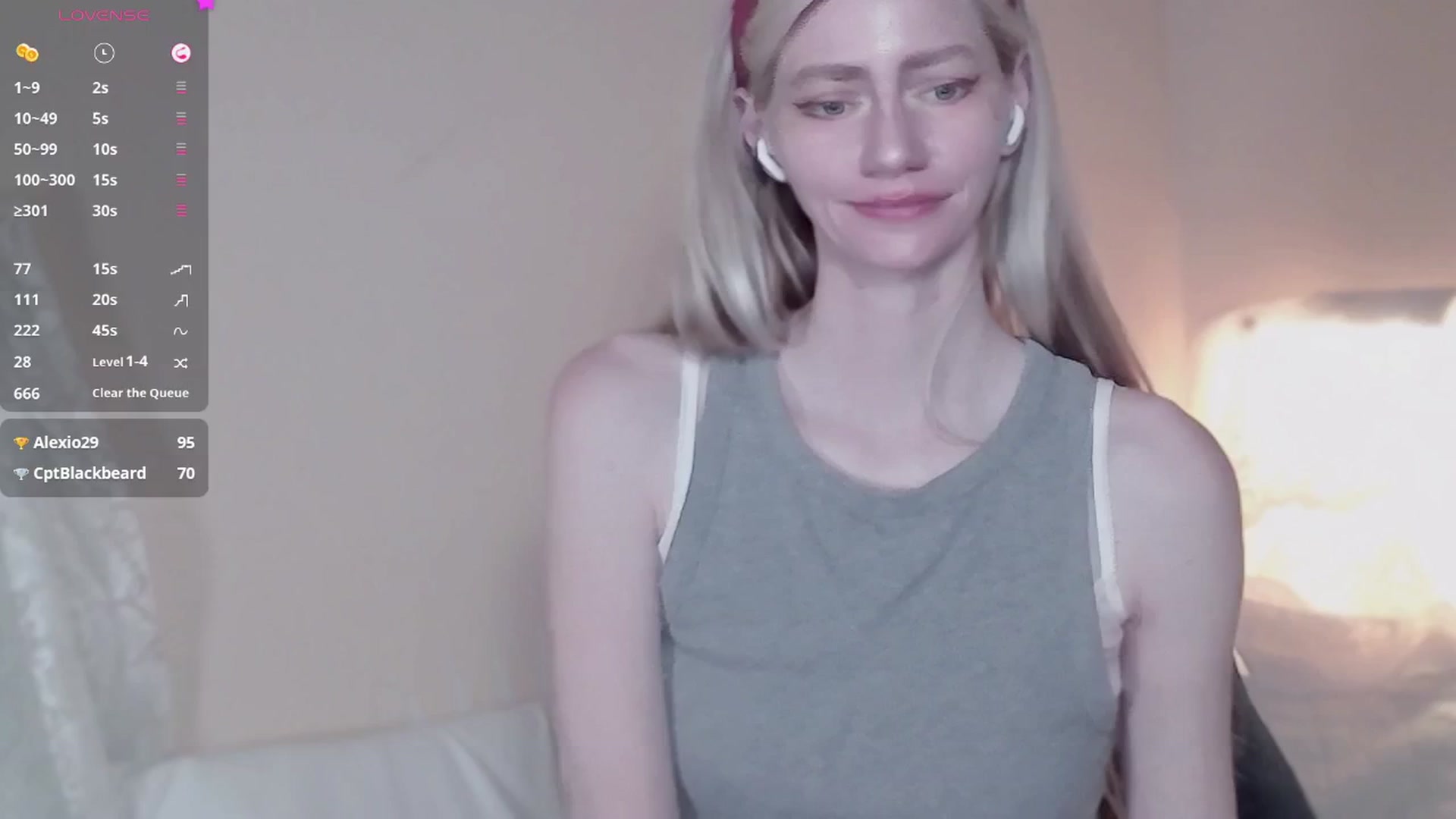 Gallery image thumbnail from ElleGb's myfreecams stream on, 10/05/2025, 12:28 image 3 of 20