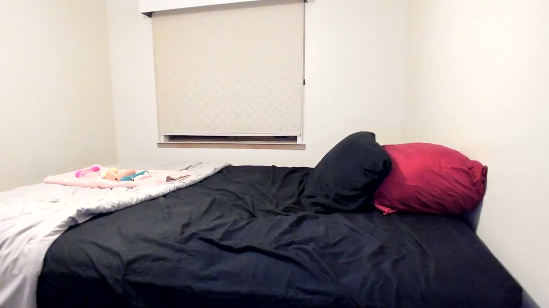 Gallery image thumbnail from ElleJaye88's myfreecams stream on, 09/06/2023, 09:37 image 18 of 20