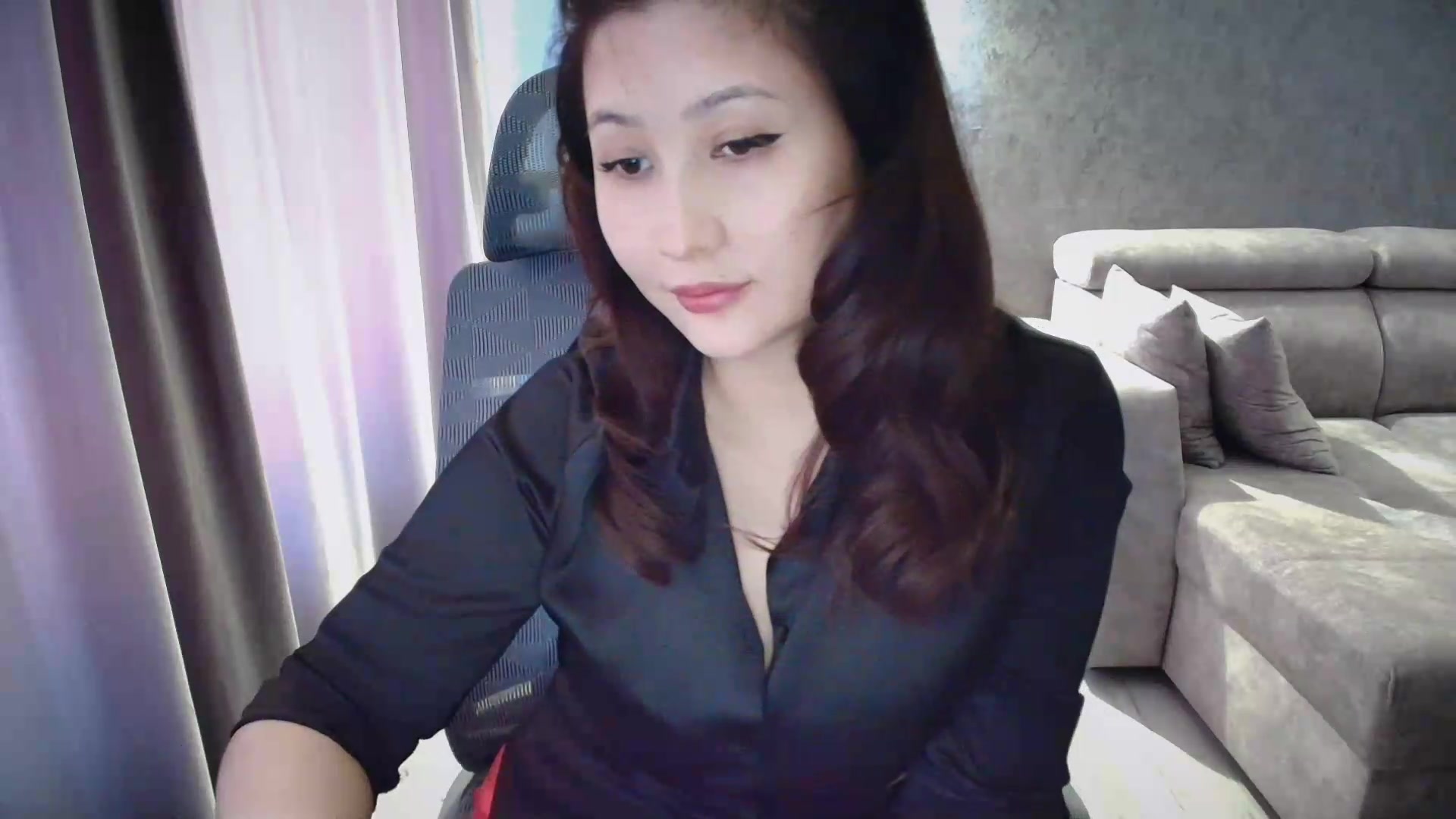 Gallery image thumbnail from ElleMfc's myfreecams stream on, 08/19/2026, 05:51 image 14 of 20