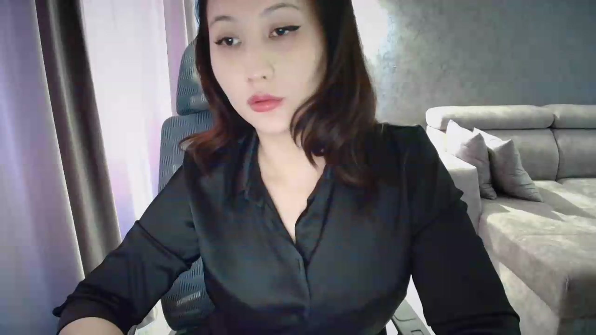 Gallery image thumbnail from ElleMfc's myfreecams stream on, 08/19/2026, 05:51 image 5 of 20