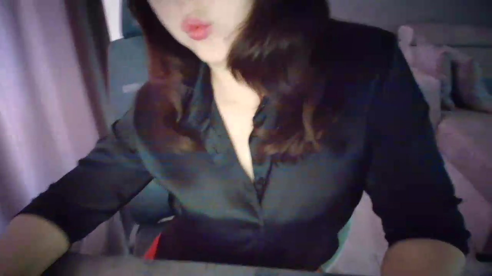 Gallery image thumbnail from ElleMfc's myfreecams stream on, 08/19/2026, 05:51 image 3 of 20