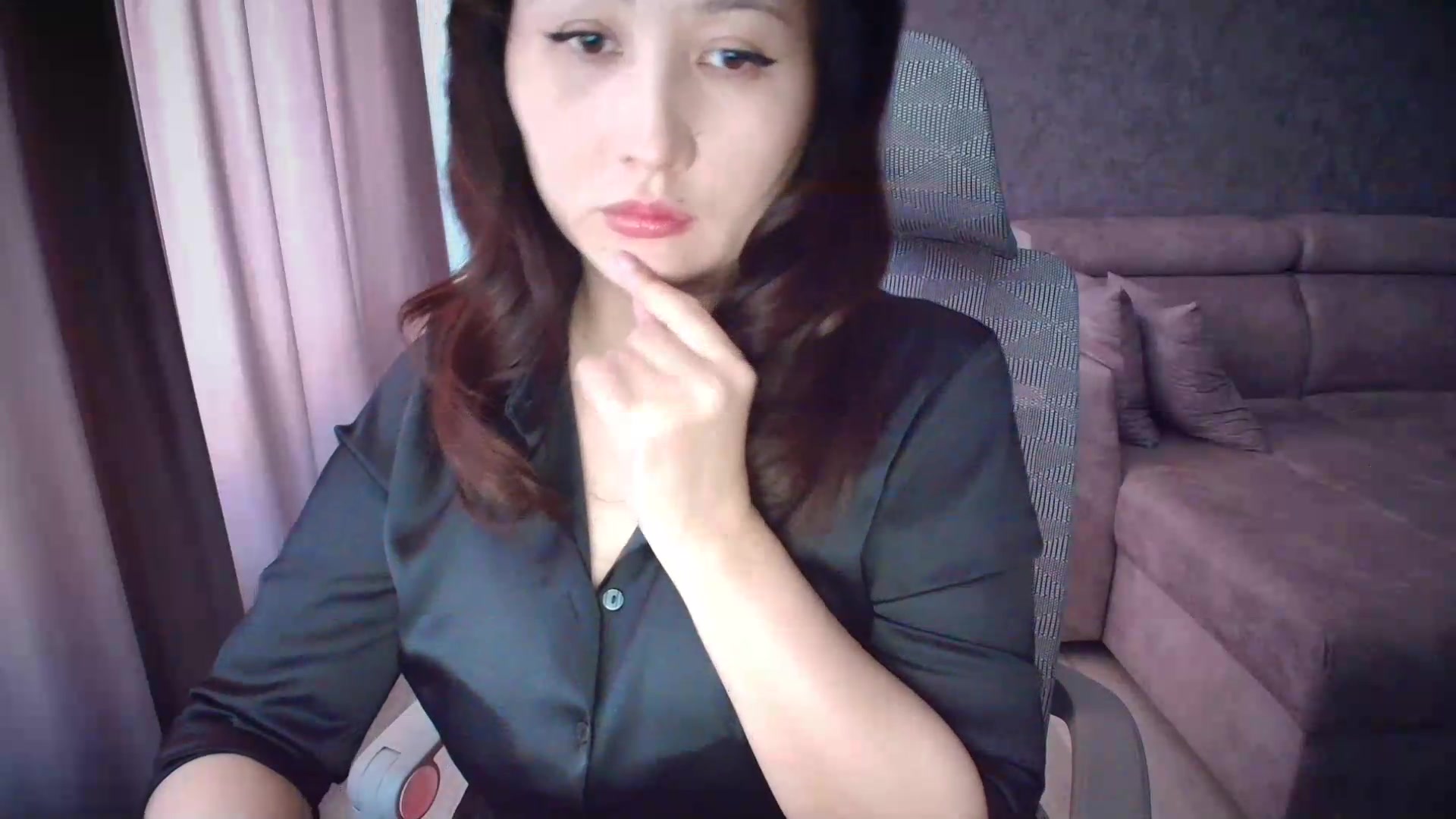 Gallery image thumbnail from ElleMfc's myfreecams stream on, 08/19/2026, 05:51 image 18 of 20