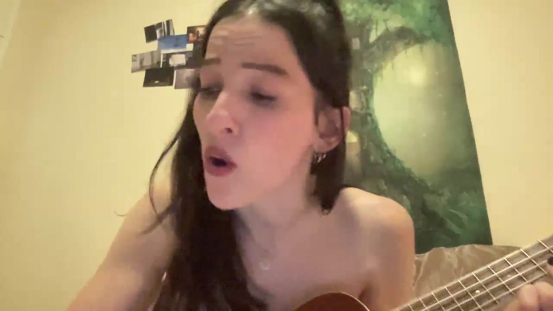 Gallery image thumbnail from Ellebabe's myfreecams stream on, 12/30/2023, 11:43 image 17 of 20