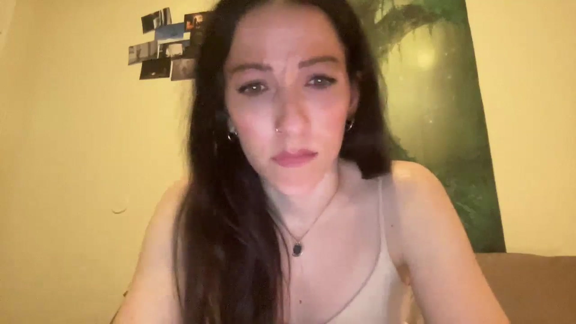 Gallery image thumbnail from Ellebabe's myfreecams stream on, 01/05/2024, 07:56 image 6 of 20
