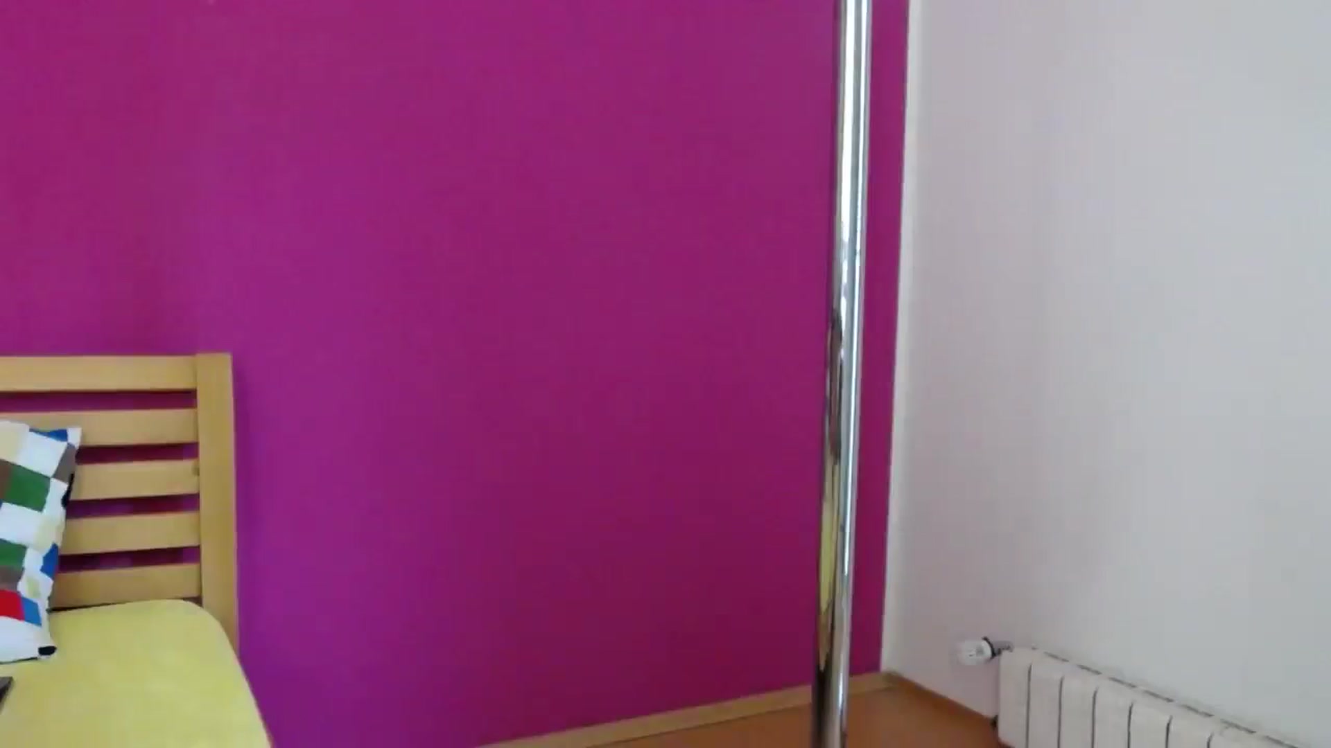 Gallery image thumbnail from EllenAtalay's myfreecams stream on, 04/13/2026, 07:54 image 18 of 20