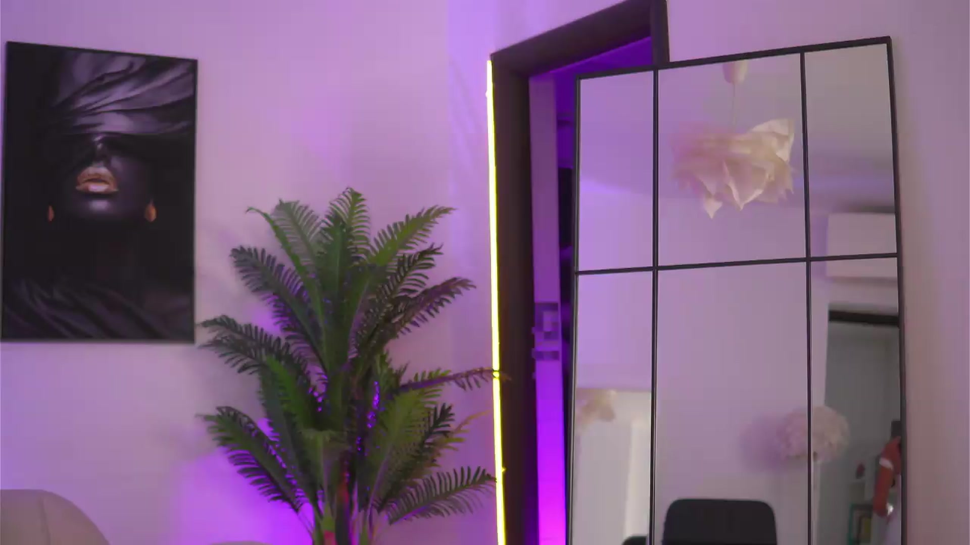 Gallery image thumbnail from EllenKarter's myfreecams stream on, 05/26/2026, 07:39 image 1 of 20