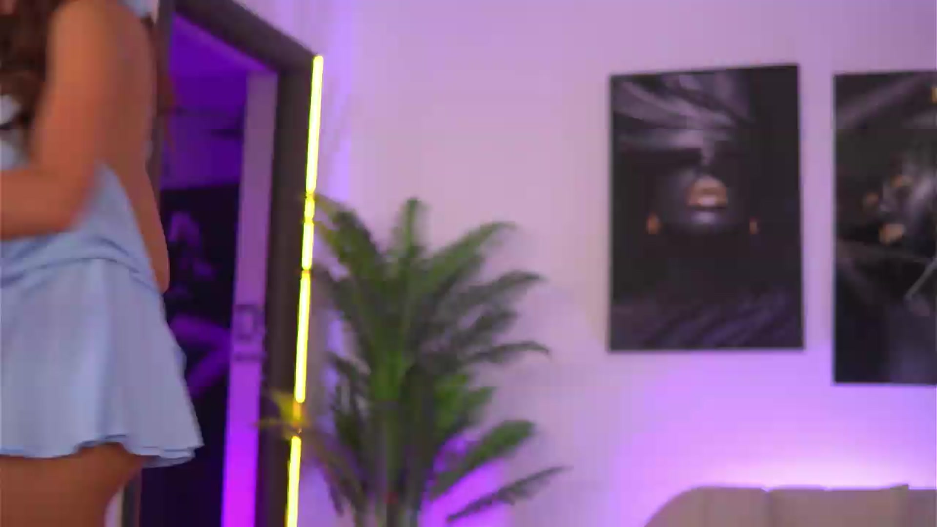Gallery image thumbnail from EllenKarter's myfreecams stream on, 07/03/2026, 08:28 image 2 of 20