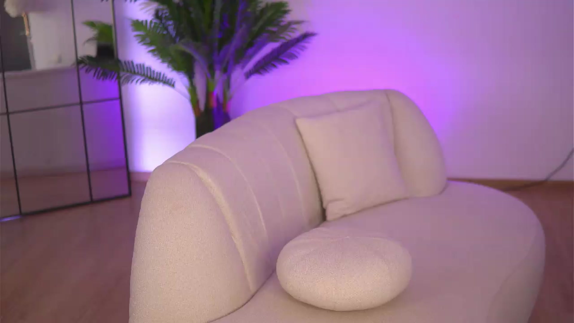 Gallery image thumbnail from EllenKarter's myfreecams stream on, 07/31/2026, 09:07 image 1 of 20