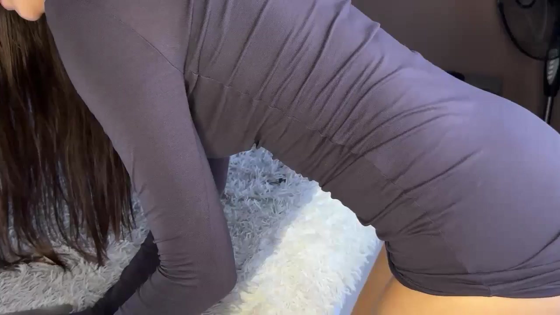 Gallery image thumbnail from ElliPoole's myfreecams stream on, 09/04/2024, 17:27 image 3 of 20