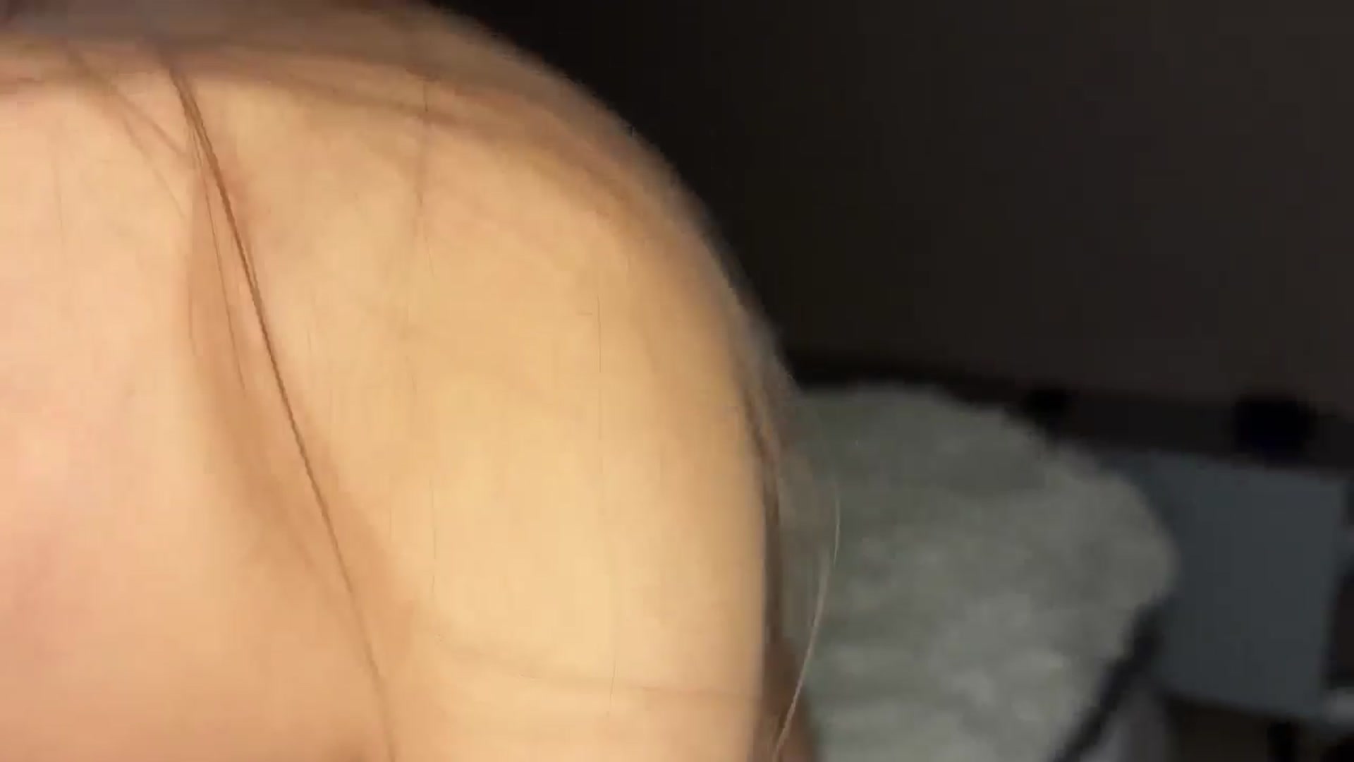 Gallery image thumbnail from ElliPoole's myfreecams stream on, 10/17/2024, 16:34 image 6 of 20