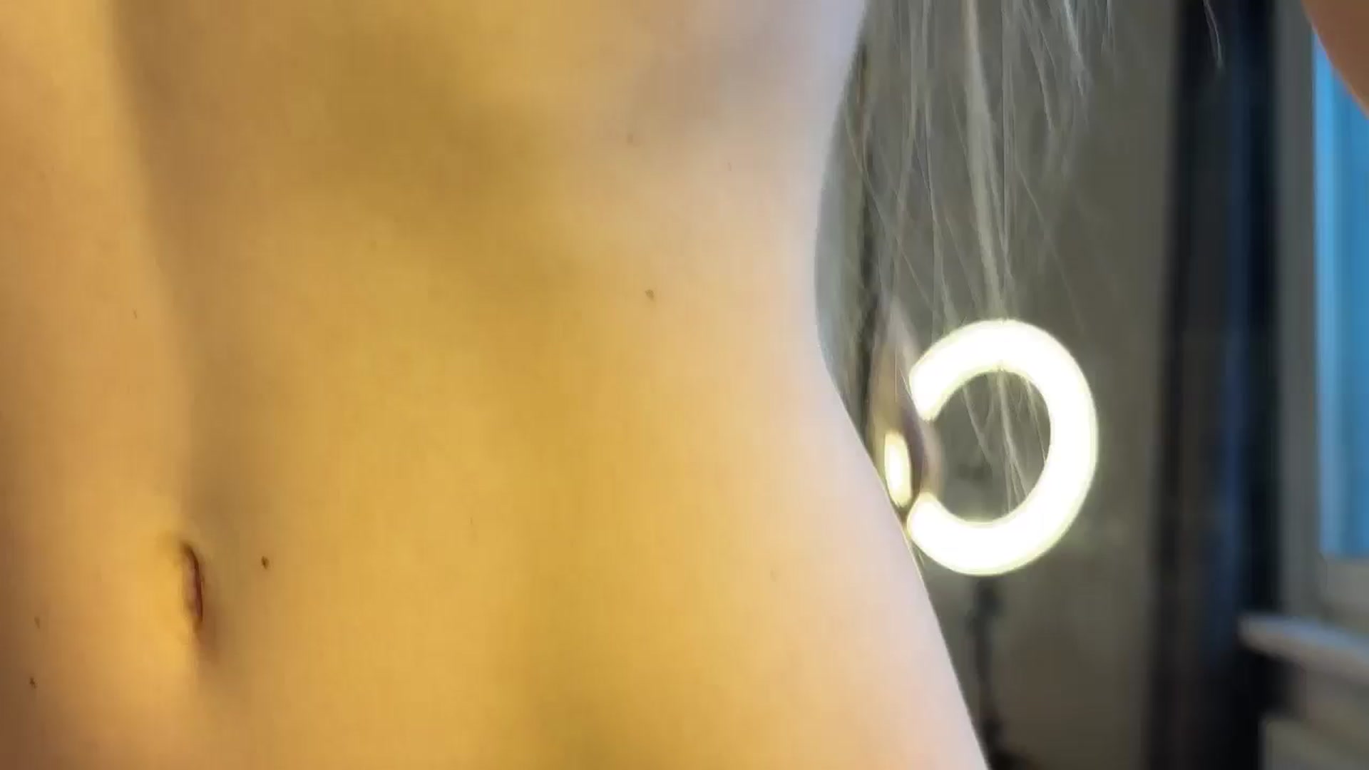 Gallery image thumbnail from ElliPoole's myfreecams stream on, 04/25/2025, 17:08 image 16 of 20