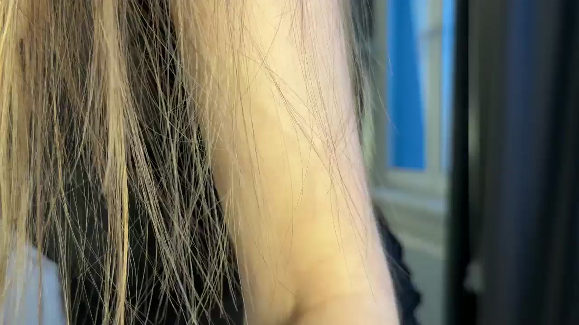 Gallery image thumbnail from ElliPoole's myfreecams stream on, 05/06/2025, 17:45 image 15 of 20