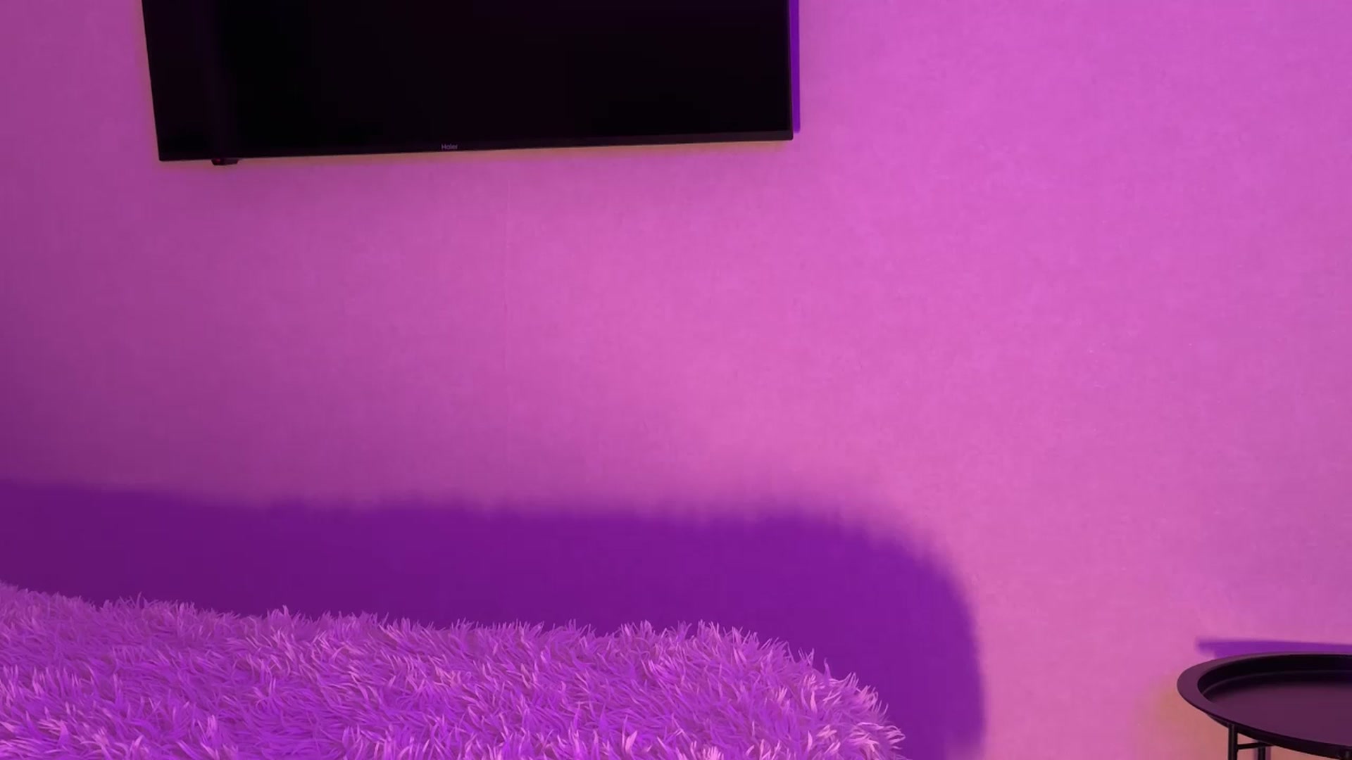 Gallery image thumbnail from ElliPoole's myfreecams stream on, 06/23/2025, 15:22 image 18 of 20