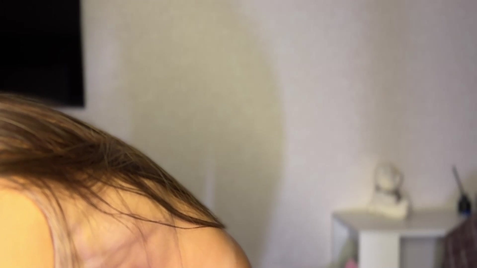 Gallery image thumbnail from ElliPoole's myfreecams stream on, 11/27/2025, 18:15 image 16 of 20
