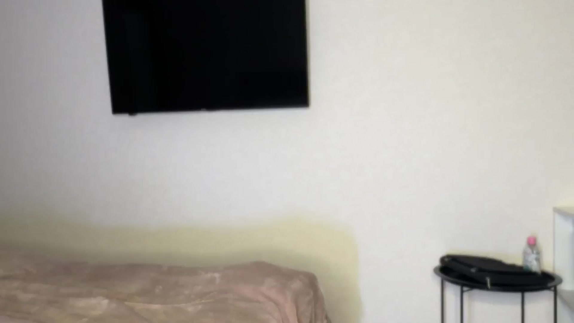 Gallery image thumbnail from ElliPoole's myfreecams stream on, 04/23/2026, 17:44 image 6 of 20