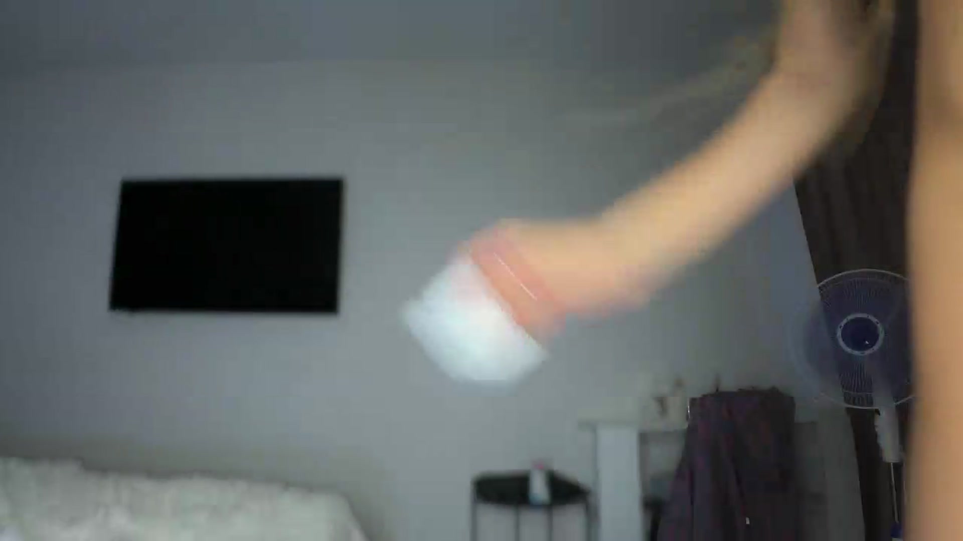 Gallery image thumbnail from ElliPoole's myfreecams stream on, 07/21/2026, 18:26 image 17 of 20