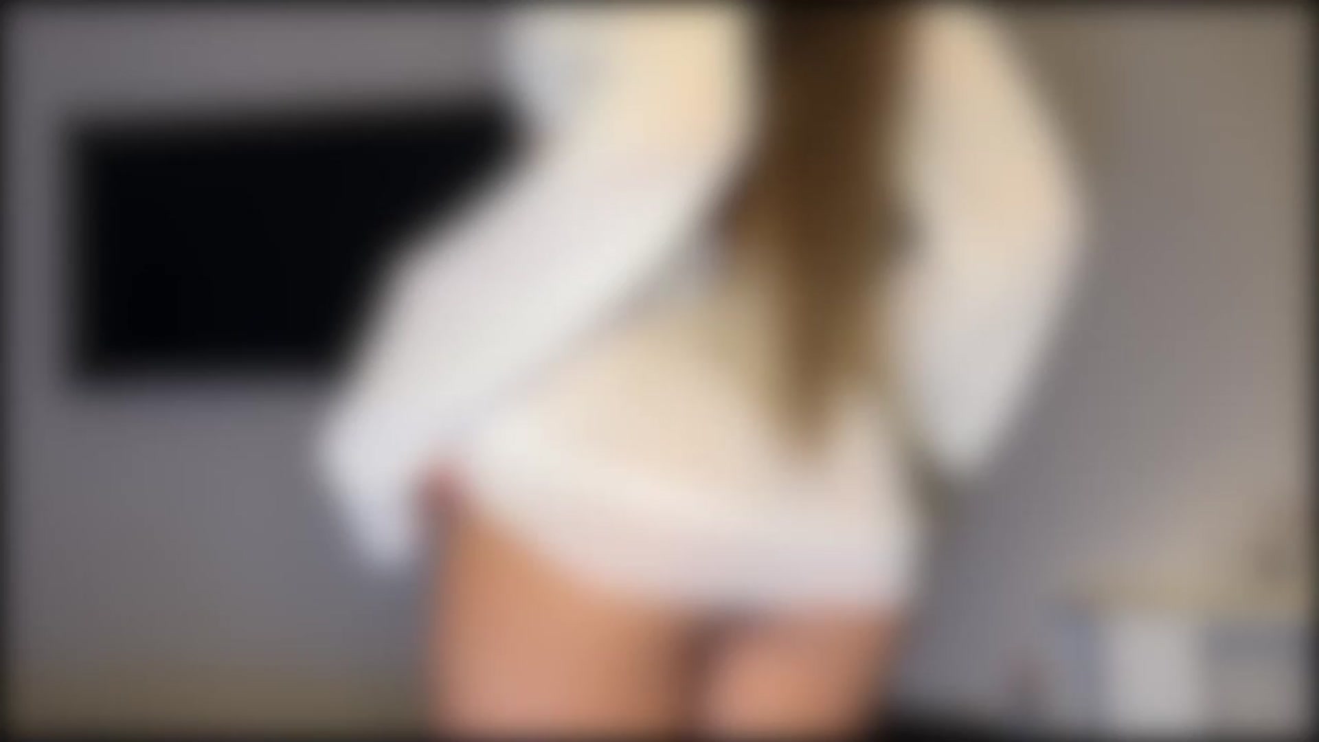 Gallery image thumbnail from ElliPoole's myfreecams stream on, 08/30/2026, 15:43 image 8 of 20