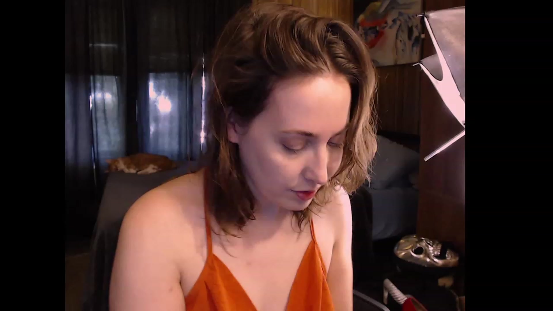 Gallery image thumbnail from ElliePiper's myfreecams stream on, 11/22/2022, 17:09 image 18 of 20