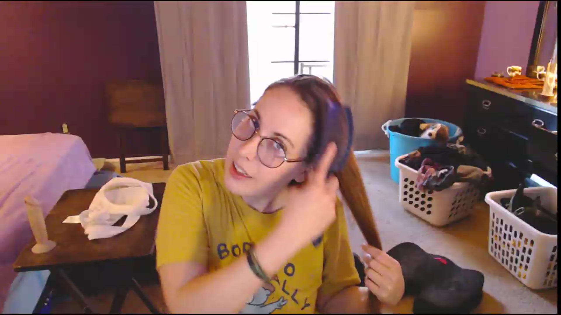 Gallery image thumbnail from ElliePiper's myfreecams stream on, 07/16/2026, 21:44 image 10 of 20