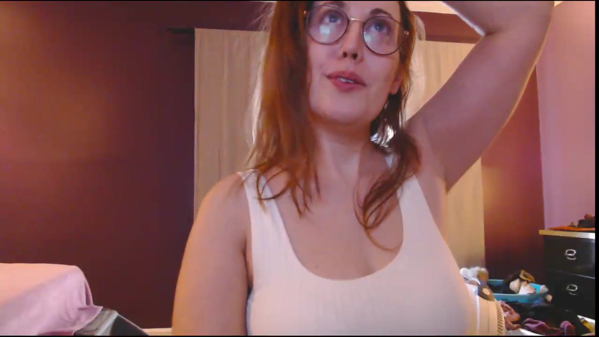 Gallery image thumbnail from ElliePiper's myfreecams stream on, 07/18/2026, 22:16 image 7 of 20