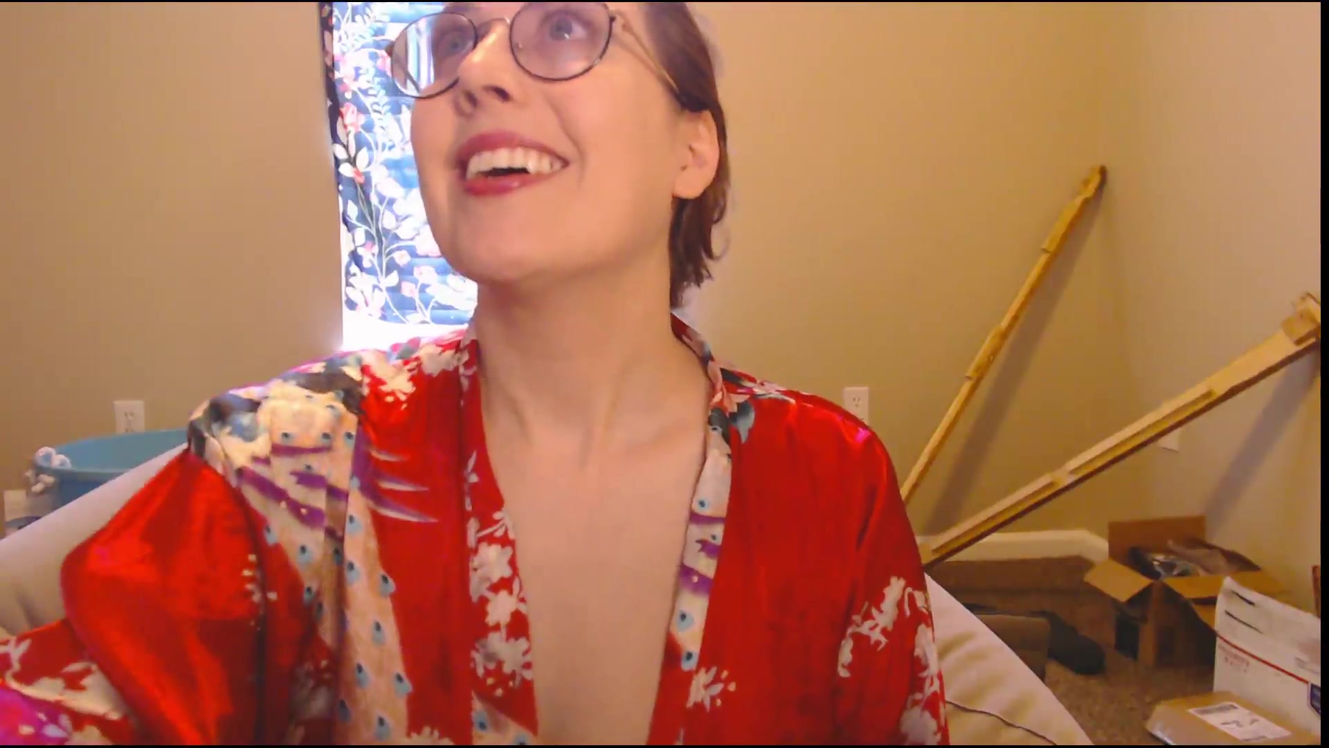 Gallery image thumbnail from ElliePiper's myfreecams stream on, 08/19/2026, 17:21 image 16 of 20