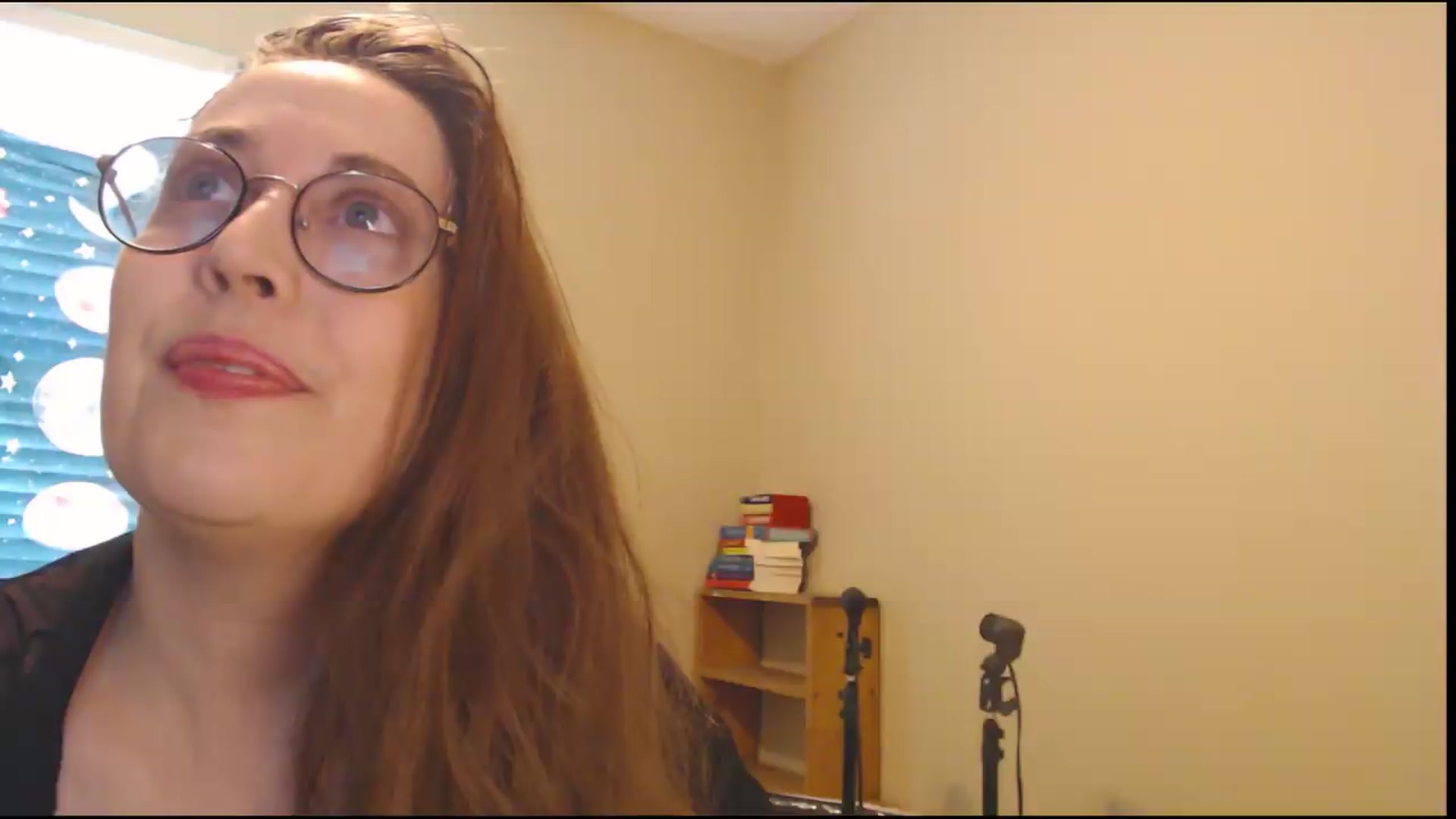 Gallery image thumbnail from ElliePiper's myfreecams stream on, 08/25/2026, 19:45 image 5 of 20