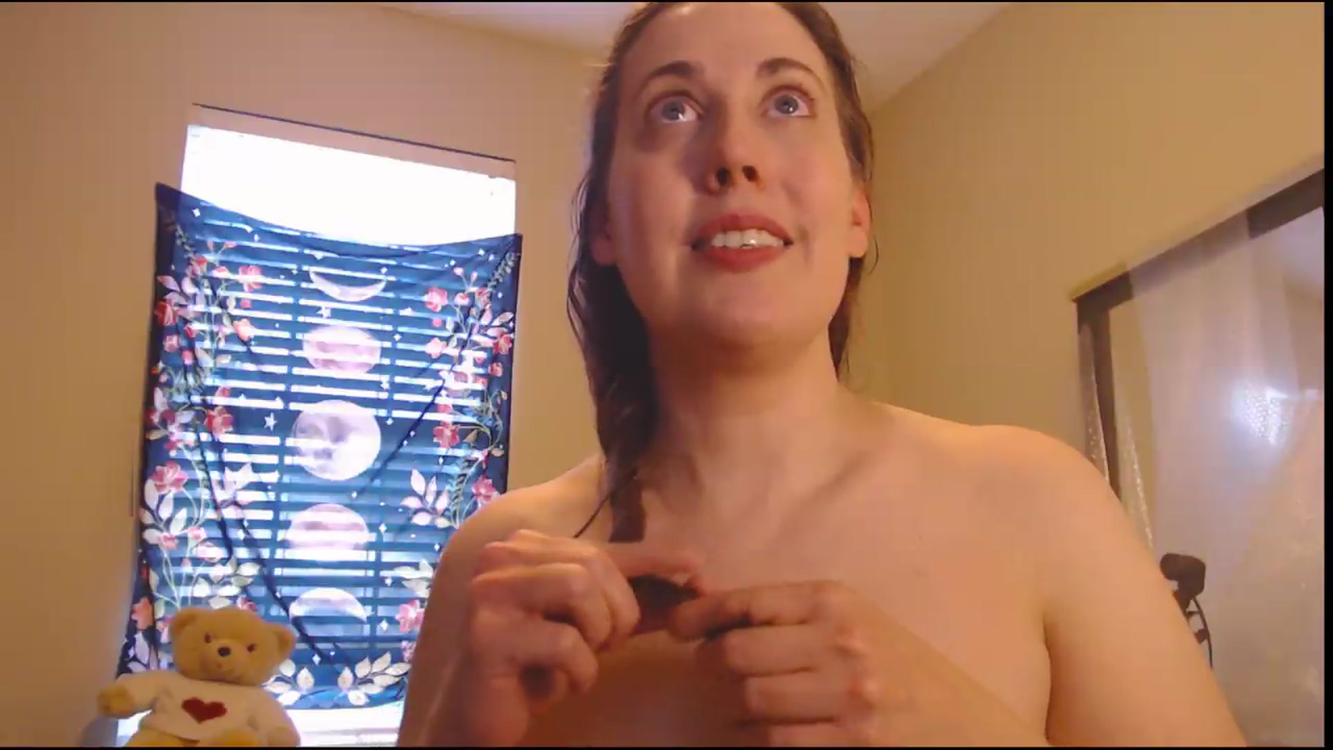 Gallery image thumbnail from ElliePiper's myfreecams stream on, 08/31/2026, 22:18 image 2 of 20