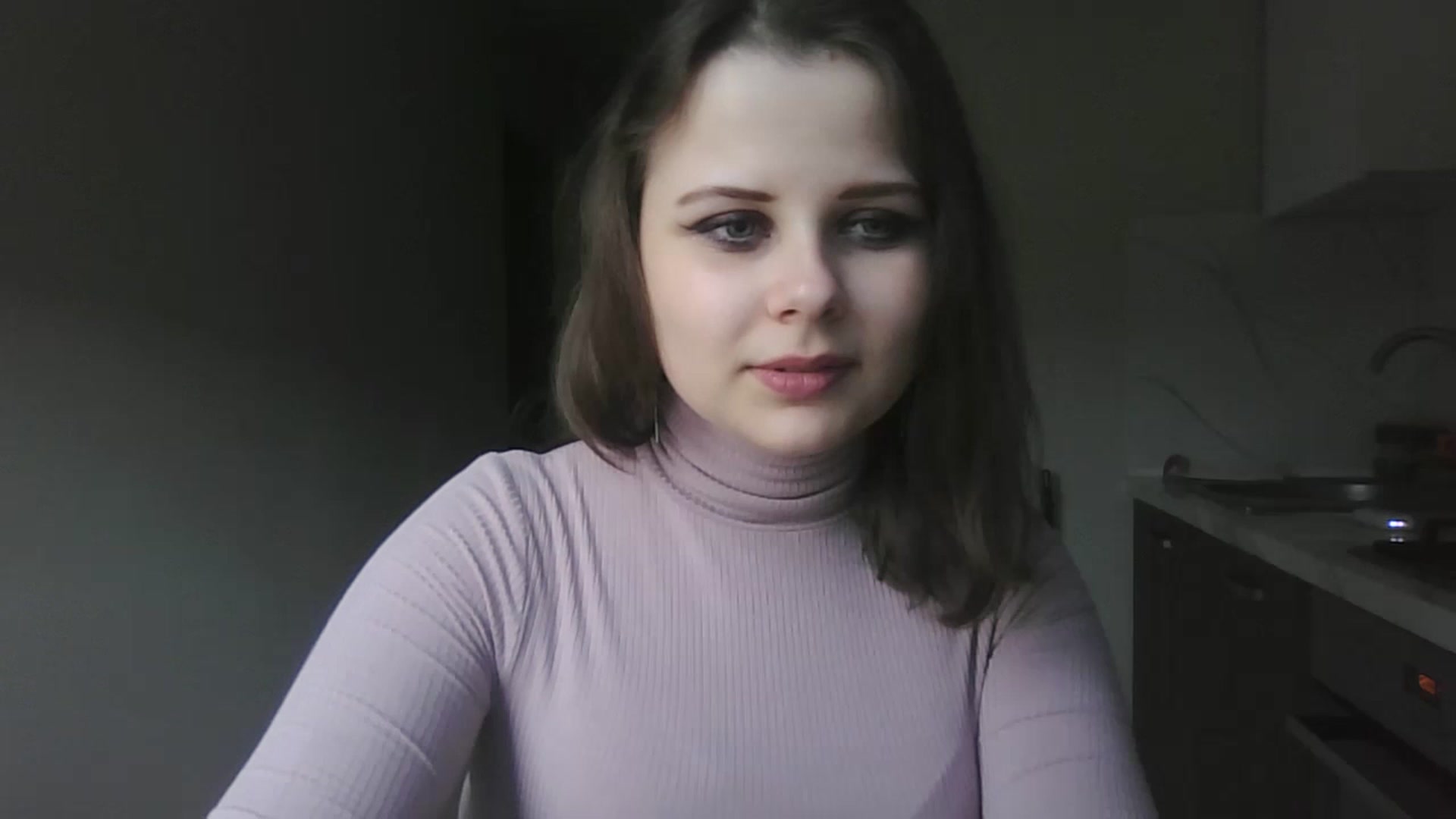 Gallery image thumbnail from EllieRoe's myfreecams stream on, 06/12/2023, 12:00 image 17 of 20