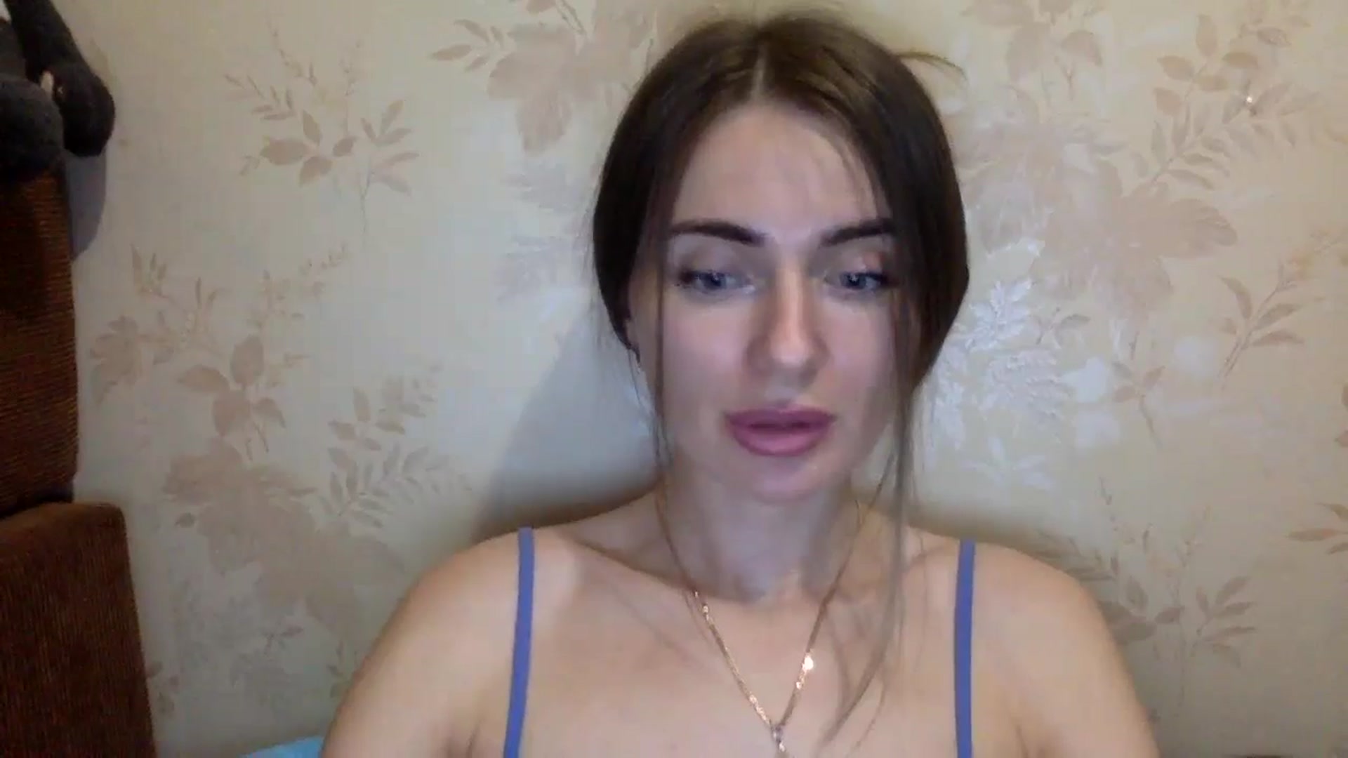 Gallery image thumbnail from EllieSiren's myfreecams stream on, 07/09/2024, 24:01 image 14 of 20