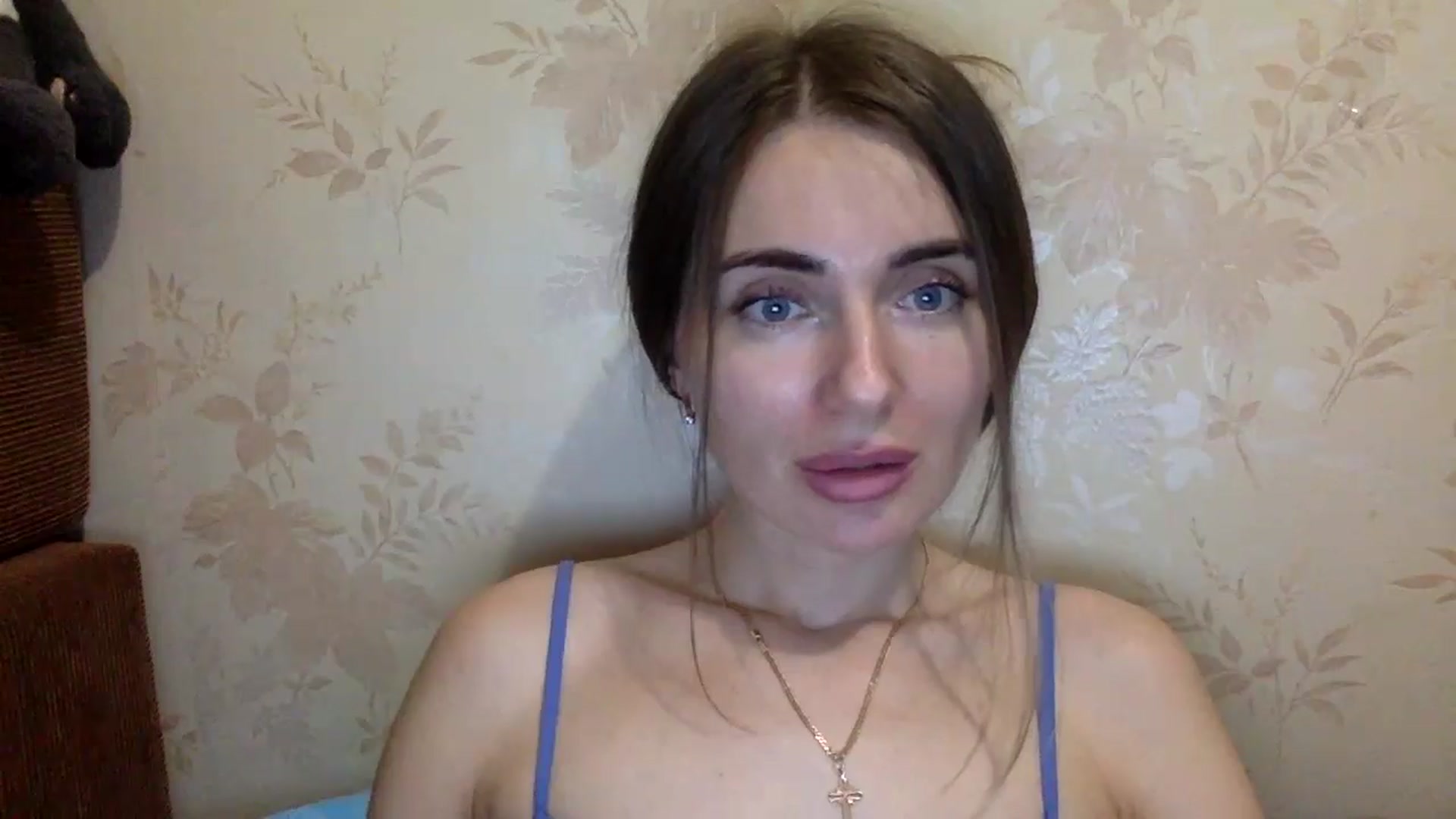 Gallery image thumbnail from EllieSiren's myfreecams stream on, 07/09/2024, 24:01 image 15 of 20