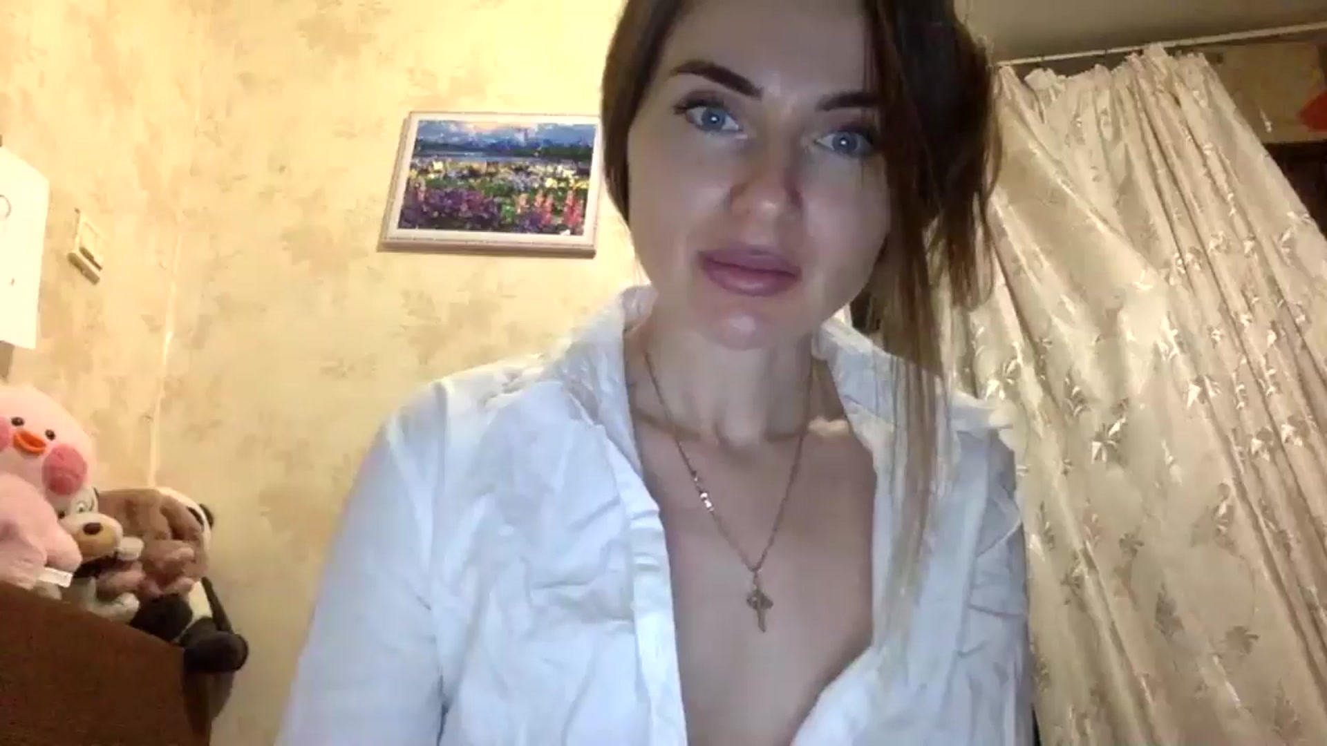 Gallery image thumbnail from EllieSiren's myfreecams stream on, 07/09/2024, 17:36 image 9 of 20