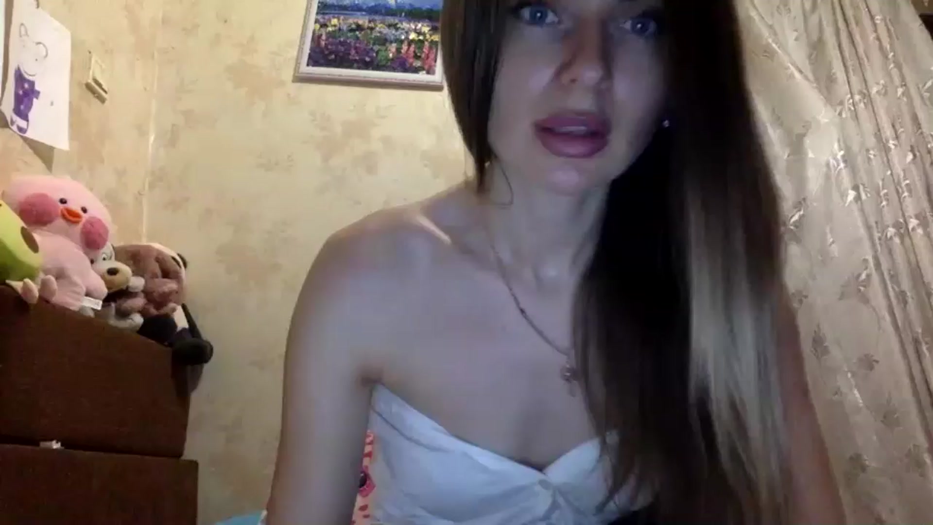 Gallery image thumbnail from EllieSiren's myfreecams stream on, 07/09/2024, 19:03 image 1 of 20
