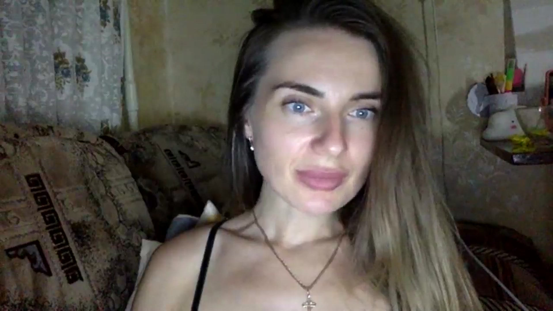 Gallery image thumbnail from EllieSiren's myfreecams stream on, 07/15/2024, 24:01 image 4 of 20