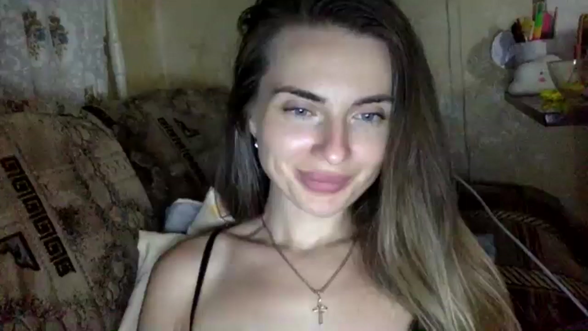Gallery image thumbnail from EllieSiren's myfreecams stream on, 07/15/2024, 24:01 image 6 of 20