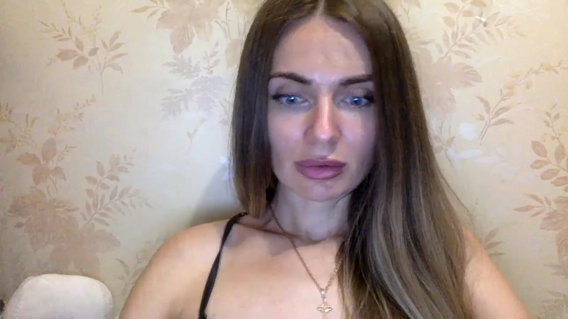 Gallery image thumbnail from EllieSiren's myfreecams stream on, 07/15/2024, 20:22 image 14 of 20