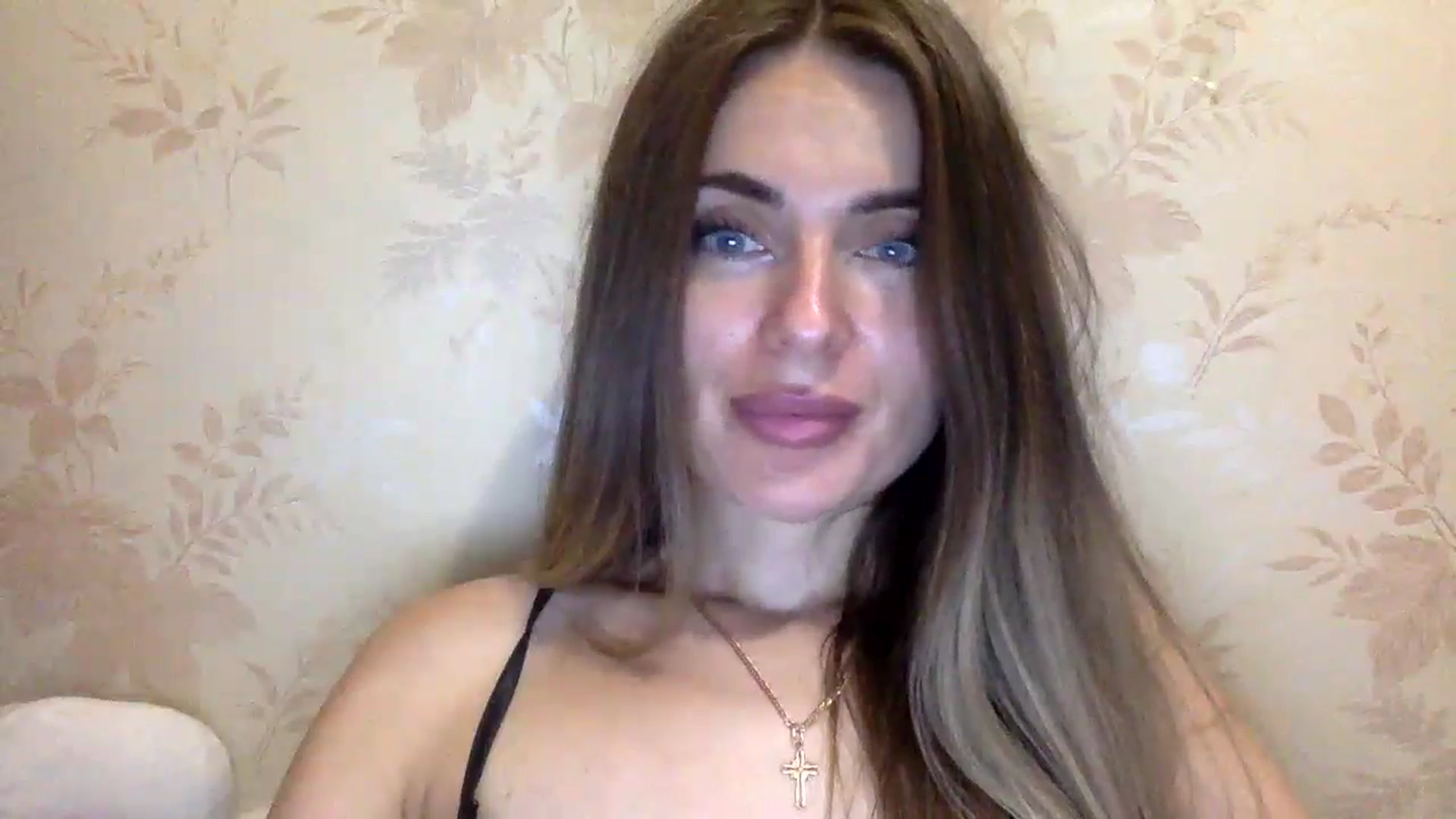 Gallery image thumbnail from EllieSiren's myfreecams stream on, 07/15/2024, 20:22 image 20 of 20