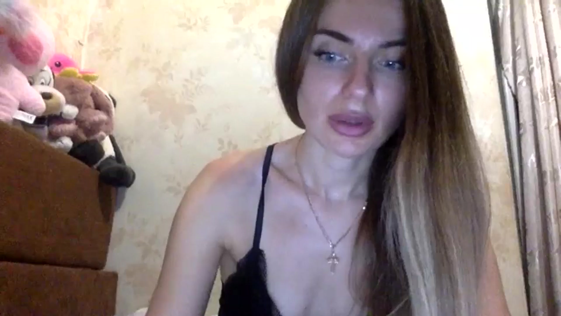 Gallery image thumbnail from EllieSiren's myfreecams stream on, 07/15/2024, 20:22 image 7 of 20