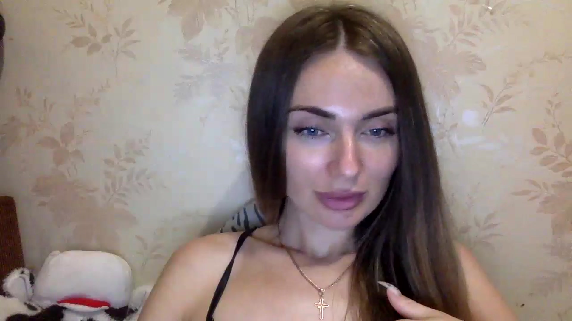 Gallery image thumbnail from EllieSiren's myfreecams stream on, 07/15/2024, 20:22 image 9 of 20
