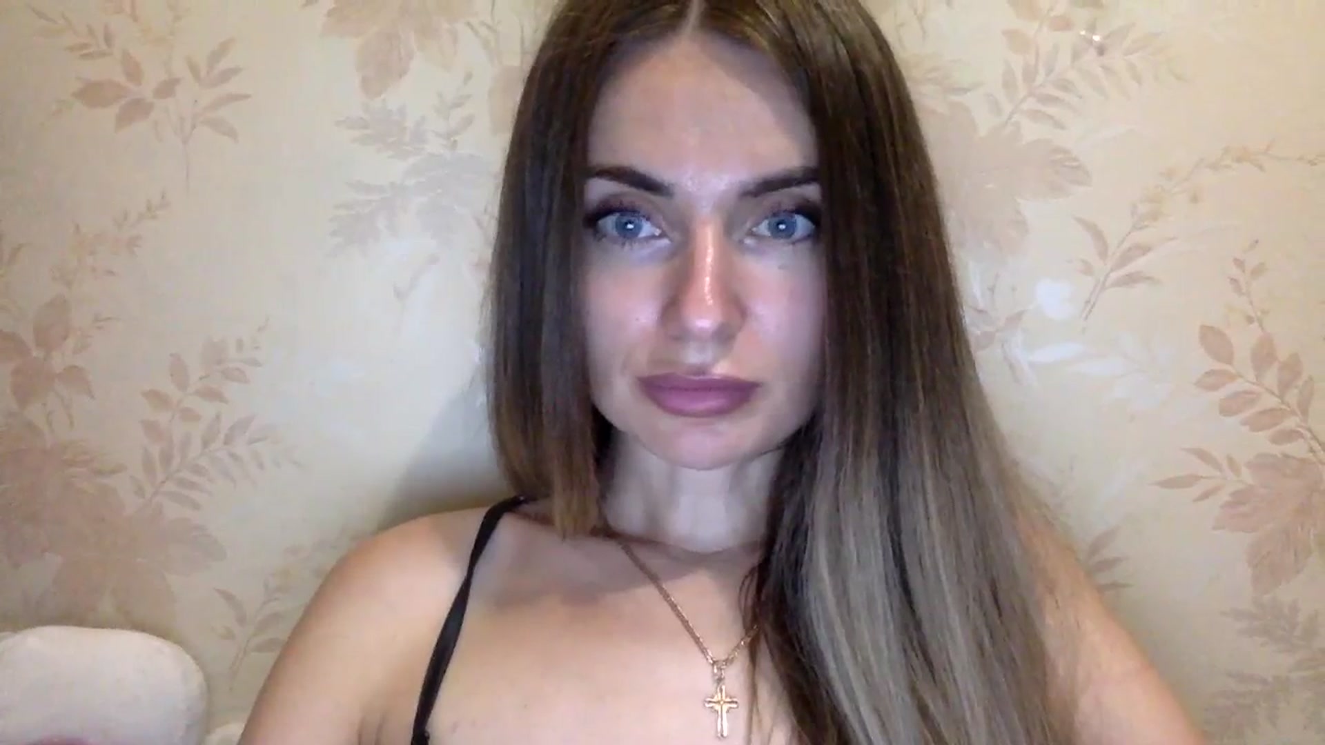 Gallery image thumbnail from EllieSiren's myfreecams stream on, 07/15/2024, 20:22 image 19 of 20