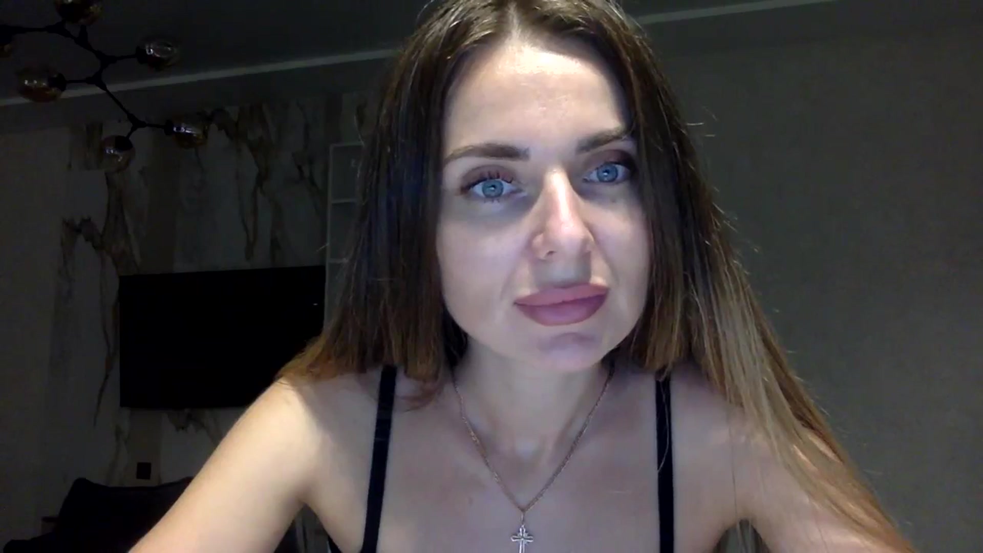Gallery image thumbnail from EllieSiren's myfreecams stream on, 07/16/2024, 18:33 image 2 of 20