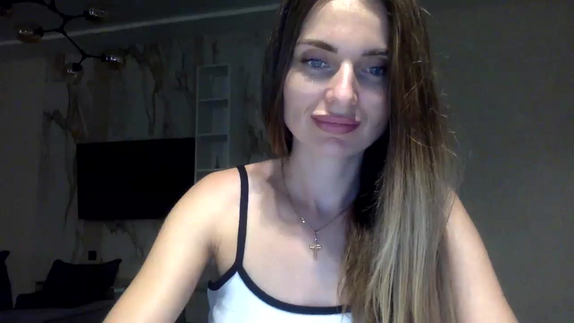 Gallery image thumbnail from EllieSiren's myfreecams stream on, 07/16/2024, 19:02 image 5 of 20