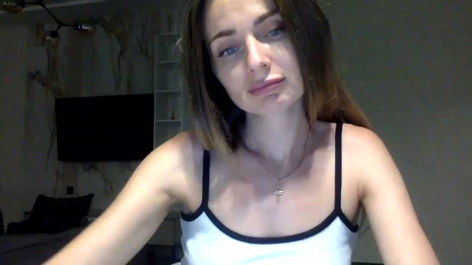 Gallery image thumbnail from EllieSiren's myfreecams stream on, 07/16/2024, 19:02 image 15 of 20