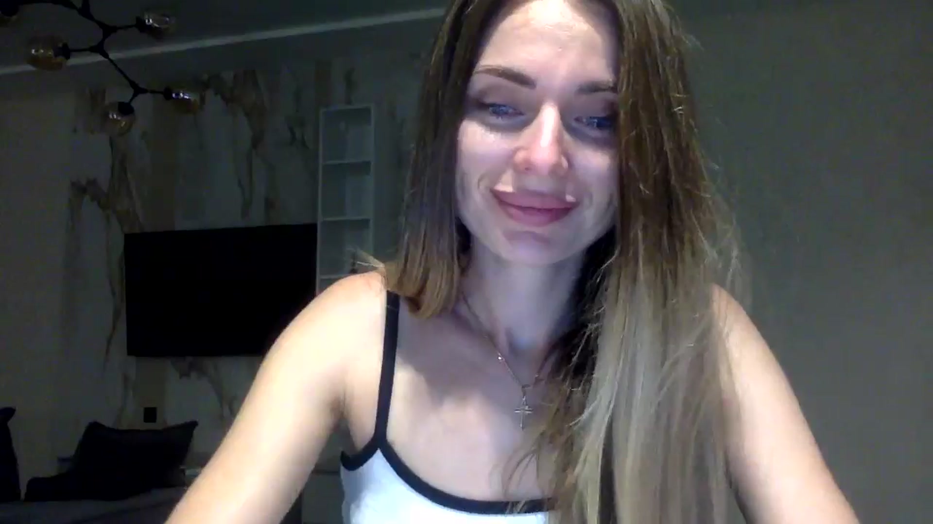 Gallery image thumbnail from EllieSiren's myfreecams stream on, 07/16/2024, 19:02 image 12 of 20