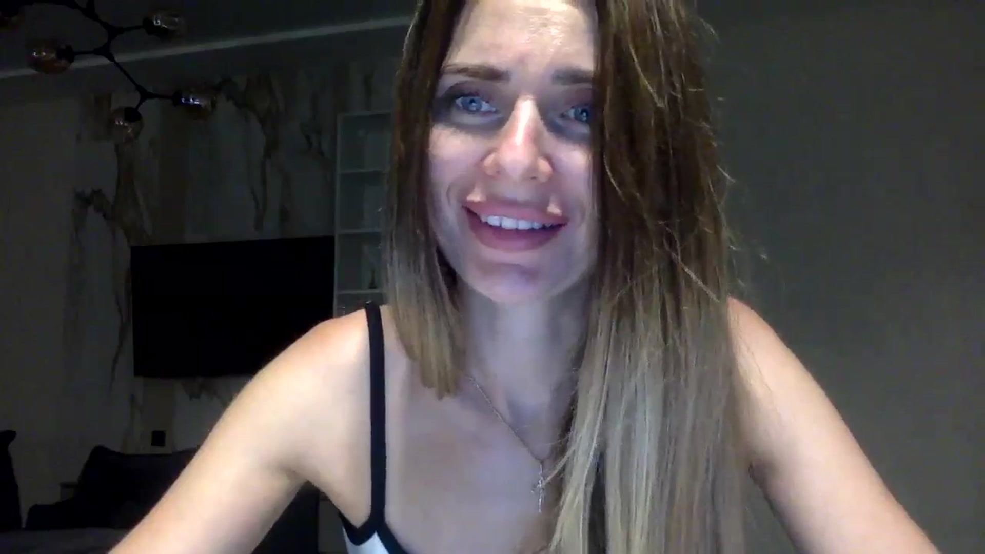 Gallery image thumbnail from EllieSiren's myfreecams stream on, 07/16/2024, 19:02 image 8 of 20