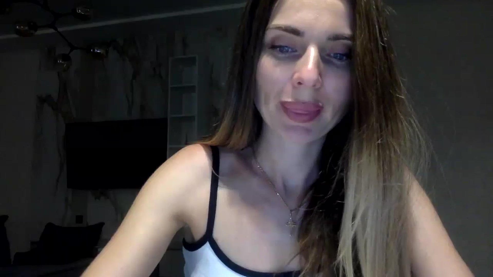 Gallery image thumbnail from EllieSiren's myfreecams stream on, 07/16/2024, 19:02 image 13 of 20