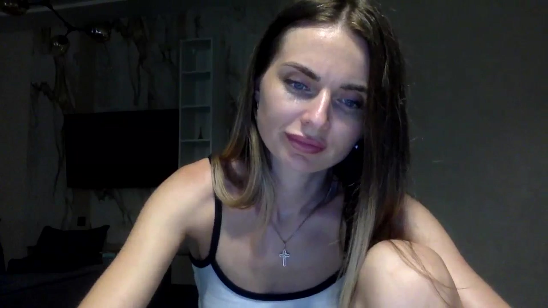 Gallery image thumbnail from EllieSiren's myfreecams stream on, 07/16/2024, 19:17 image 4 of 20