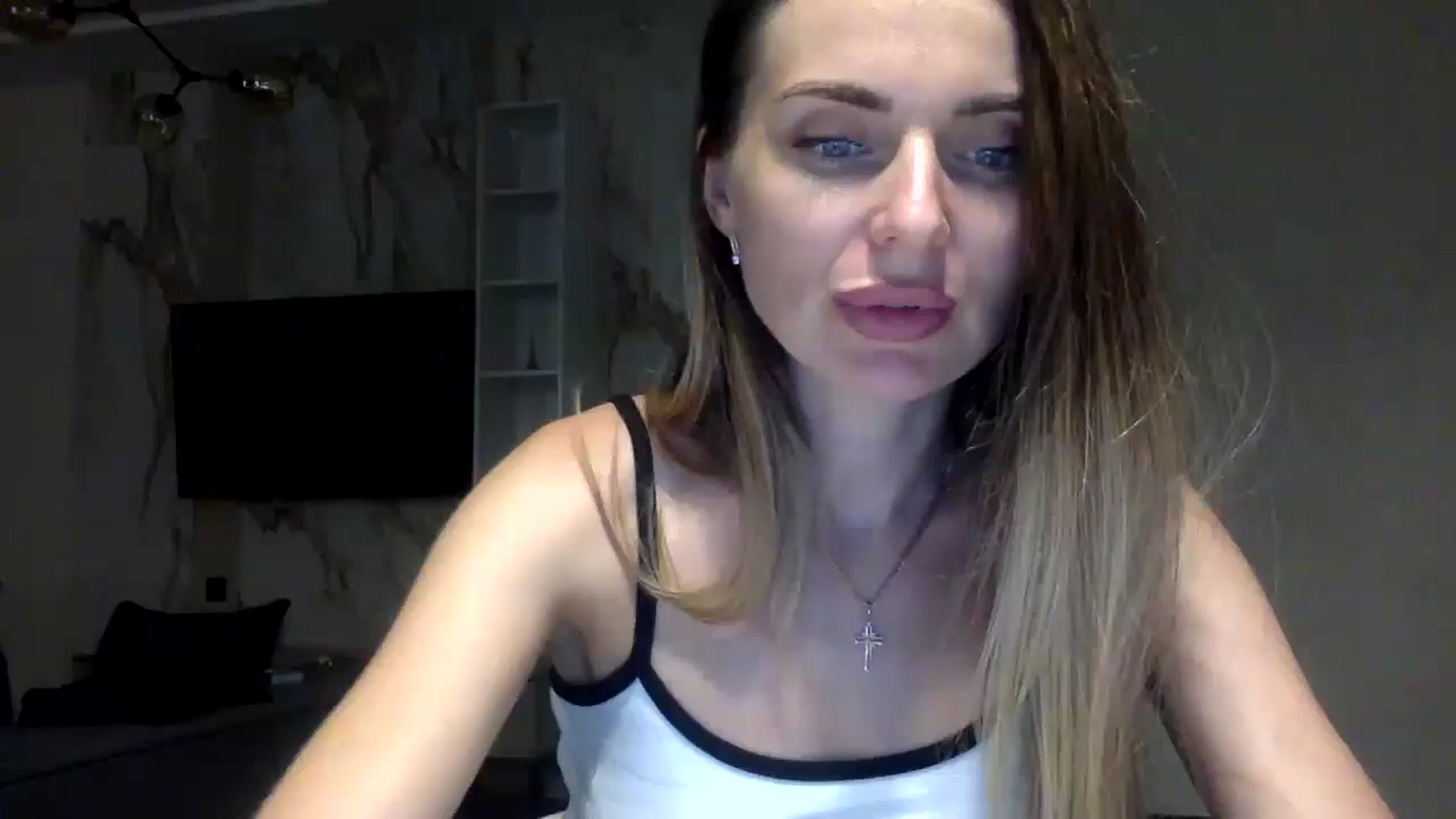 Gallery image thumbnail from EllieSiren's myfreecams stream on, 07/16/2024, 19:17 image 11 of 20