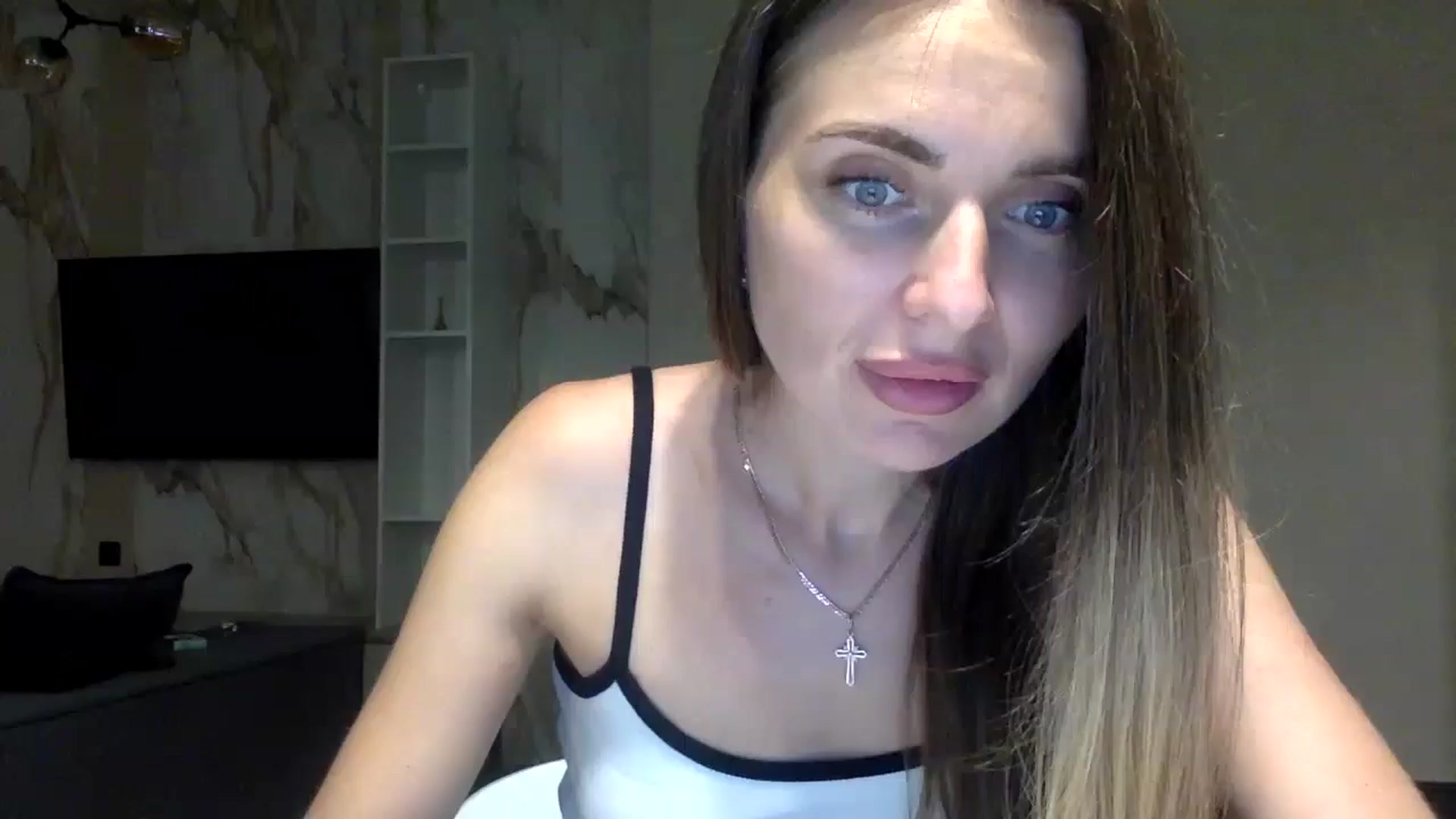 Gallery image thumbnail from EllieSiren's myfreecams stream on, 07/16/2024, 19:56 image 1 of 20
