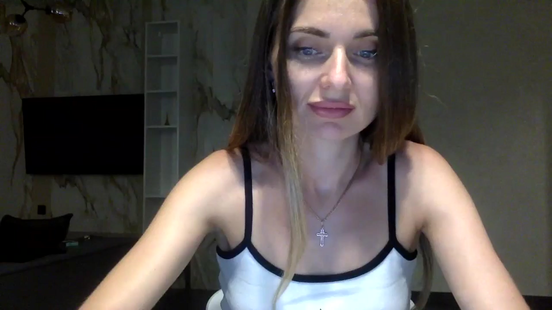 Gallery image thumbnail from EllieSiren's myfreecams stream on, 07/16/2024, 19:56 image 13 of 20