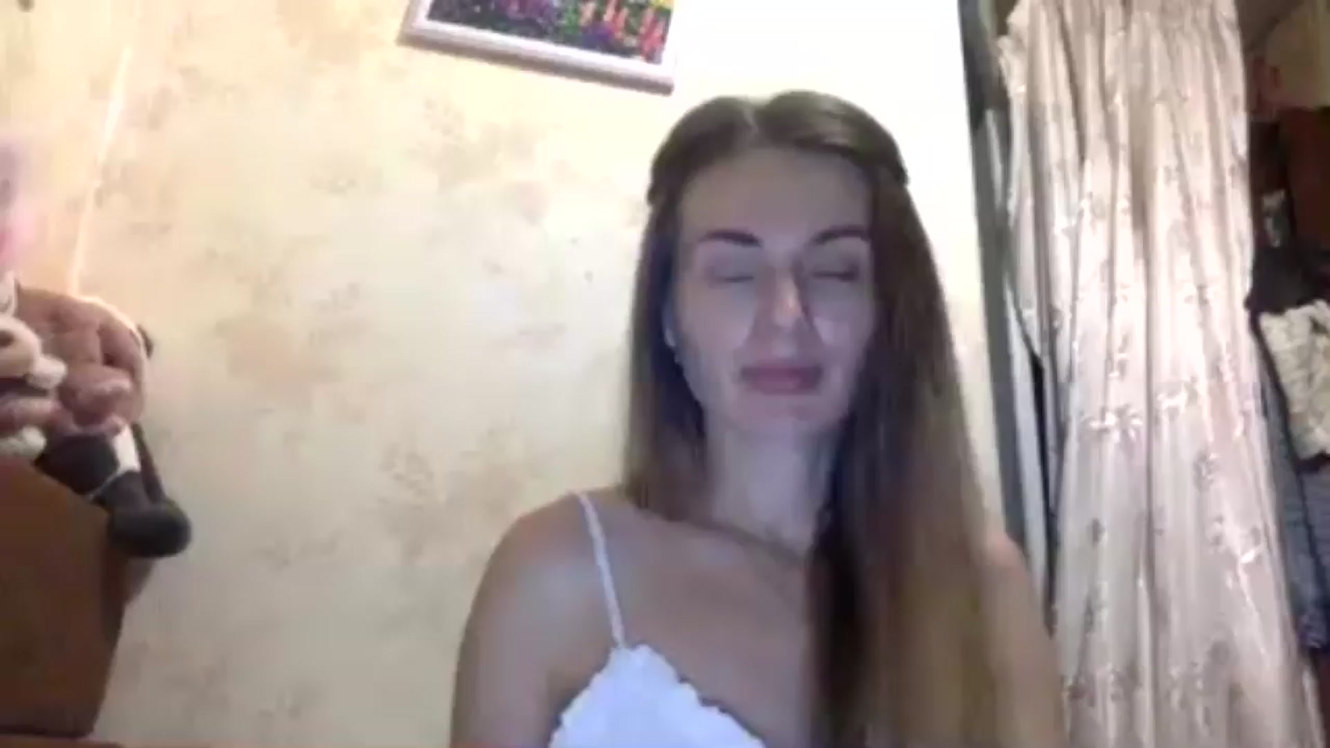Gallery image thumbnail from EllieSiren's myfreecams stream on, 07/19/2024, 24:38 image 16 of 20
